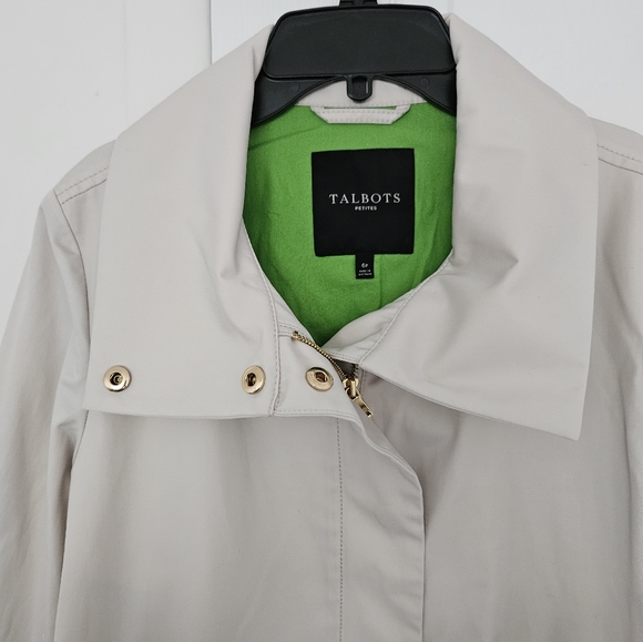Talbots Beige Zip-Up and Button-Up Jacket with Pockets, Size 6P - Picture 9 of 9